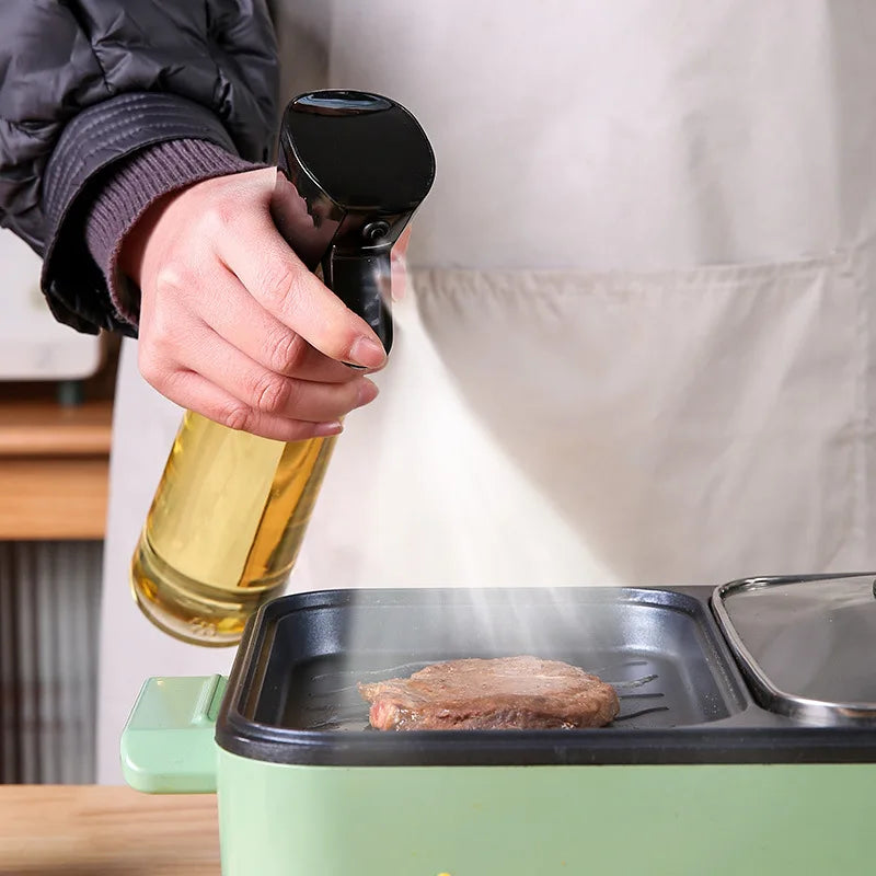 Bouteille d'huile de cuisine transparente